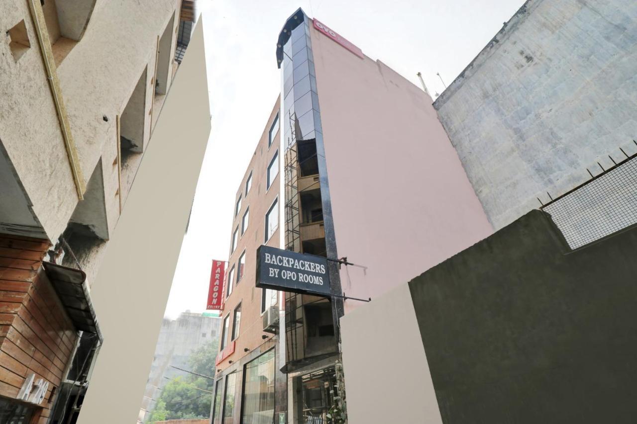 Oyo 23368 Boutique Hotel Paragon Nueva Delhi Exterior foto